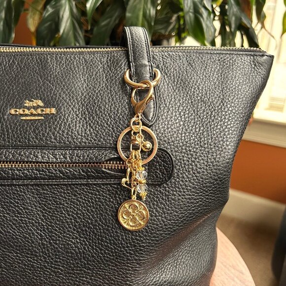 New CLOVER HEART Bag Charm Gold Tone ✤ - Picture 2 of 7